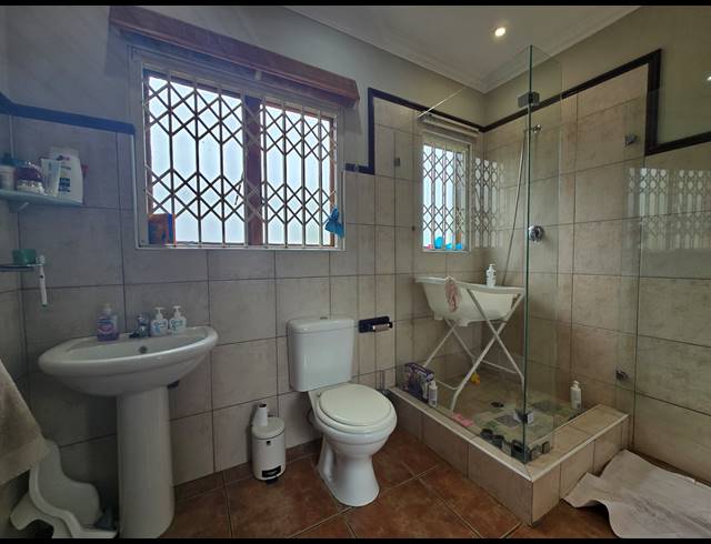 3 BEDROOM HOUSE FOR SALE IN SEAWARD ESTATES